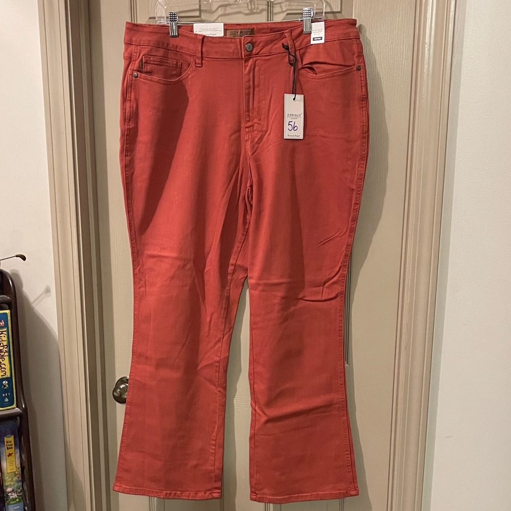 NWT Judy Blue Terracotta Flare Jeans Mid Rise, 20W